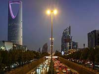 Notturno a Riyadh sulla King Fahd Road